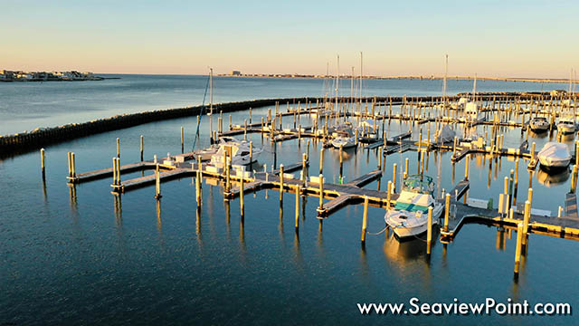 42  Seaview - , LONGPORT