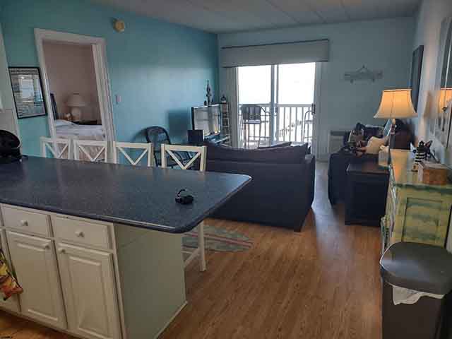 200  Bay - , OCEAN CITY