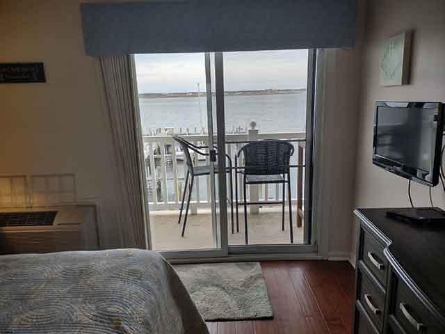 200  Bay - , OCEAN CITY