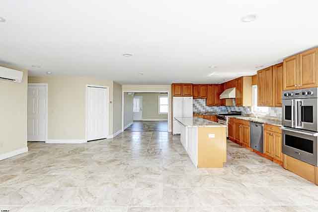 804 W Shore - , BRIGANTINE