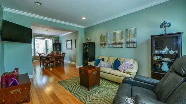 101  Haviv Dr - , NORTHFIELD