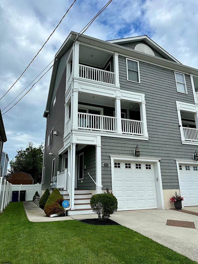 155  Sheridan - , BRIGANTINE