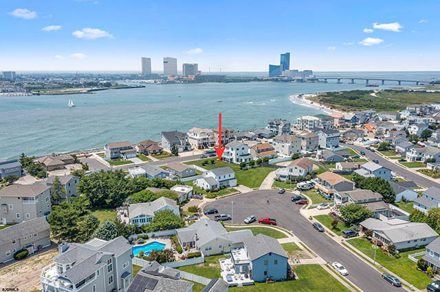 5  Harbour - , BRIGANTINE