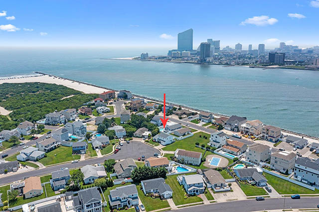 5  Harbour - , BRIGANTINE