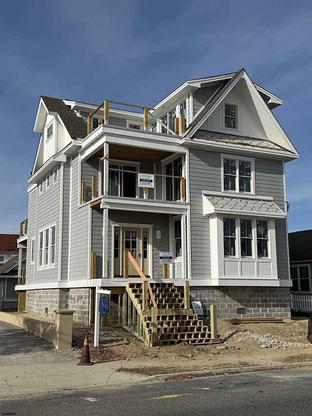 140  Simpson Ave - , OCEAN CITY