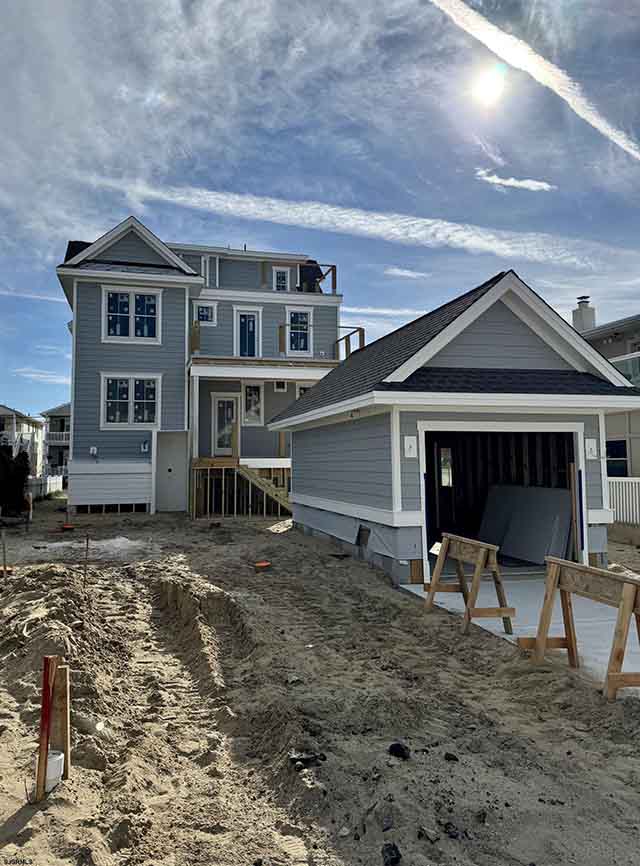 140  Simpson Ave - , OCEAN CITY