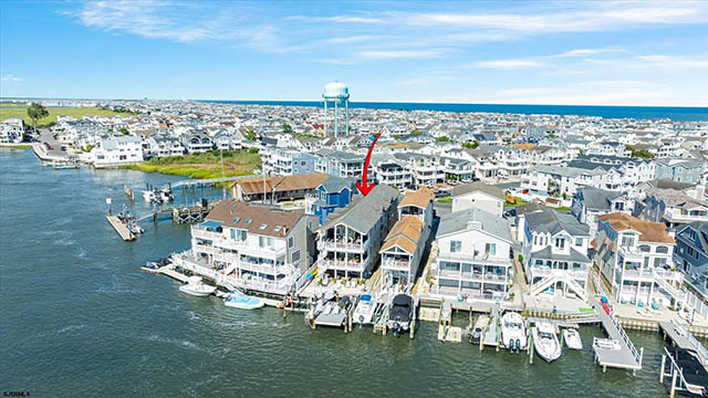 8211  Sounds Ave - , SEA ISLE CITY