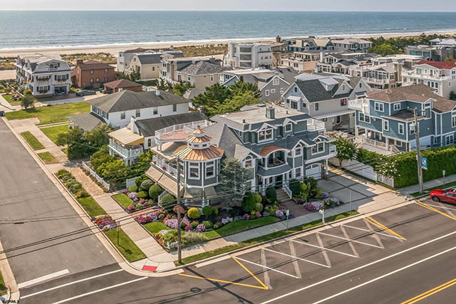 2404  Atlantic - , LONGPORT