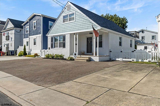 338  36th St S - , BRIGANTINE