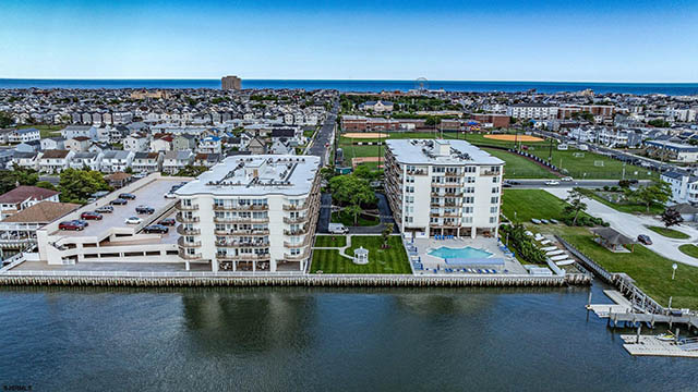 500  Bay - , OCEAN CITY