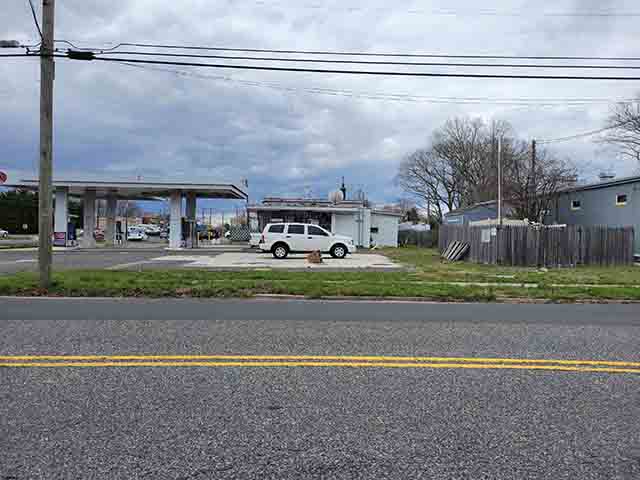 668  New Road - , SOMERS POINT