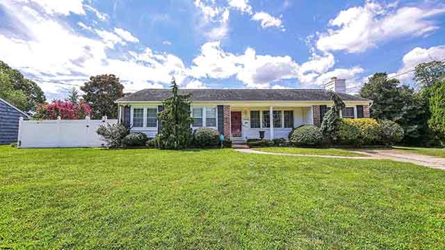 1  Highland Ct. - , LINWOOD