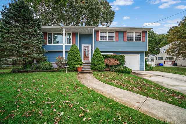 2300  Oak Ave - , NORTHFIELD