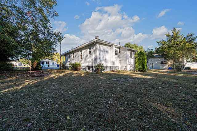 127 W Floral Ave - , PLEASANTVILLE