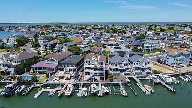 454  West Shore - , BRIGANTINE