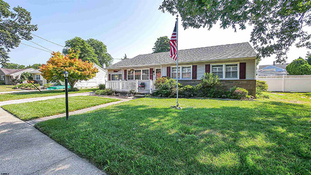 12  Village - , SOMERS POINT